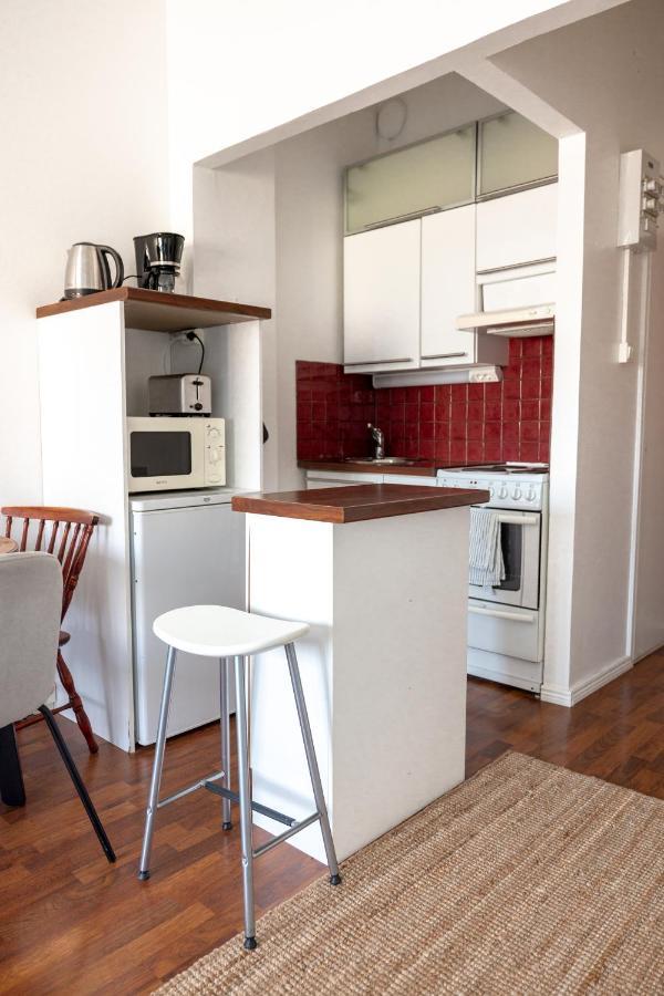 2Ndhomes Cozy Helsinki Center Studio With Park View Екстериор снимка