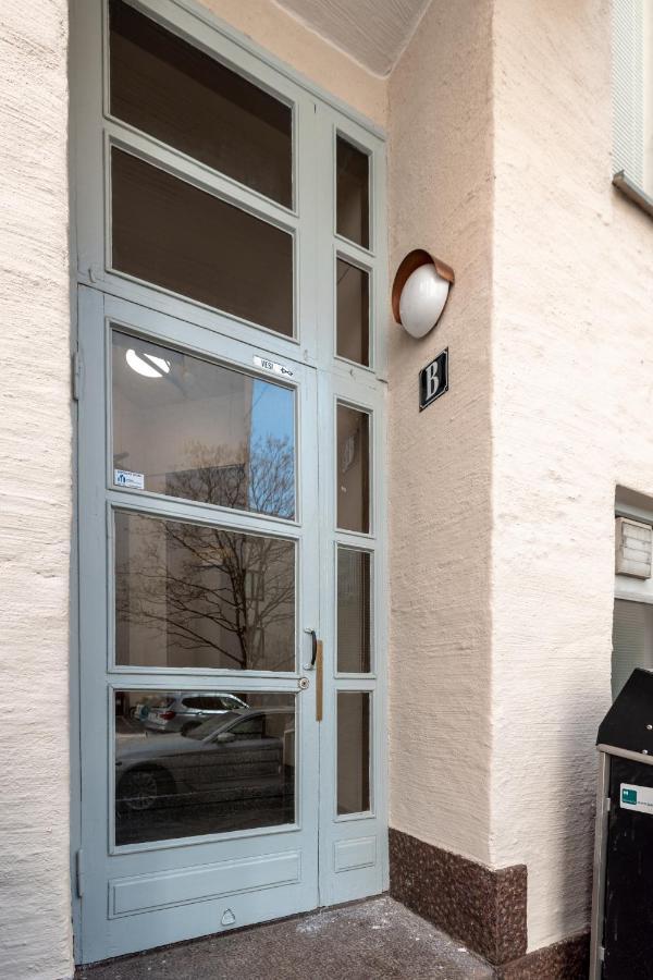 2Ndhomes Cozy Helsinki Center Studio With Park View Екстериор снимка