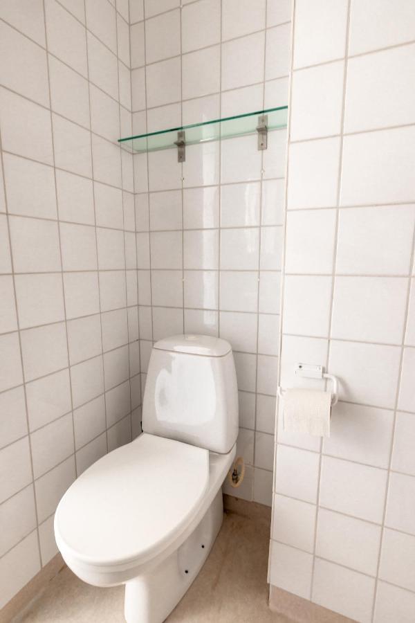2Ndhomes Cozy Helsinki Center Studio With Park View Екстериор снимка